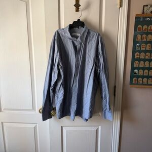 A30 Calvin Klein Gray Striped Shirt